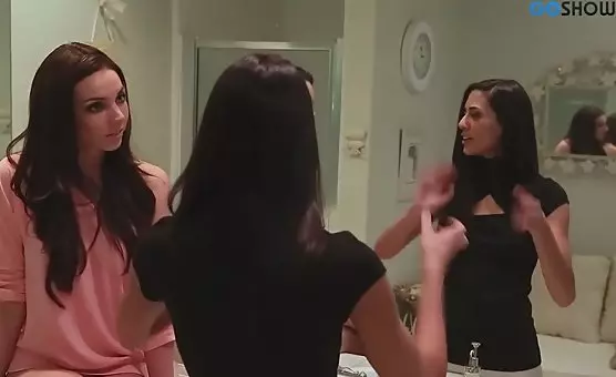 Lesbian Encounters Tender Brunette Seduction